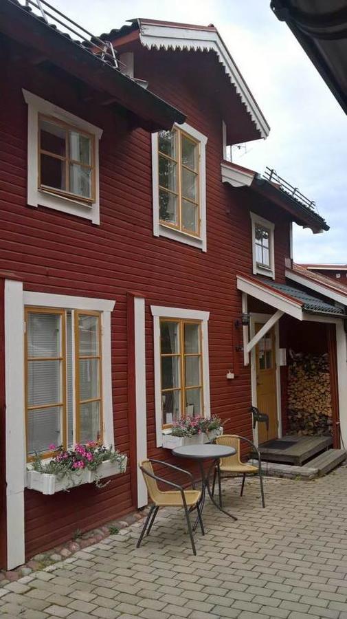 Kopparstugans Bed & Breakfast Falun Exterior photo